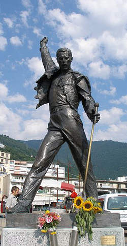 estatua de Freddie Mercury en Montreux